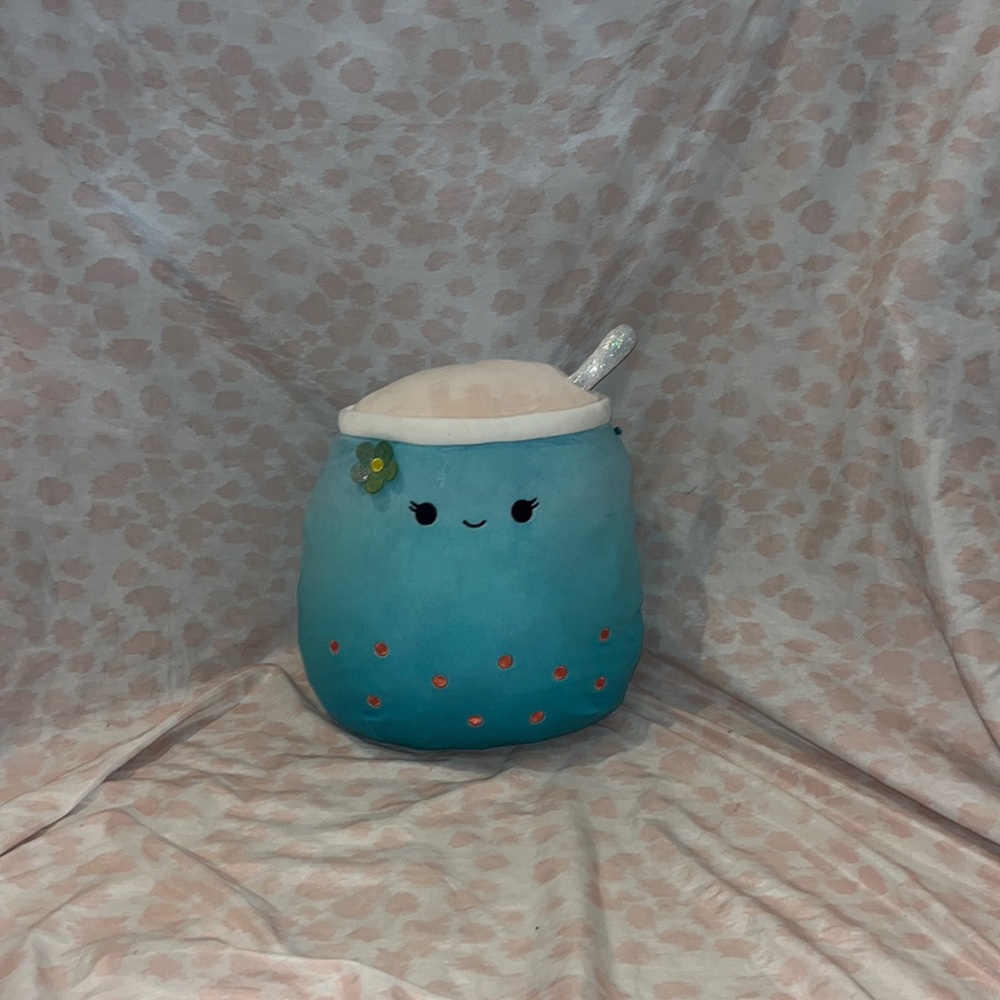 It’s new and has been in my collection it just does not have the name tag on it